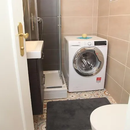 Writer's Place 2* リュブリャナ