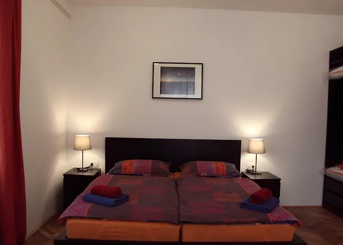 Writer's Place Konukevi 2*